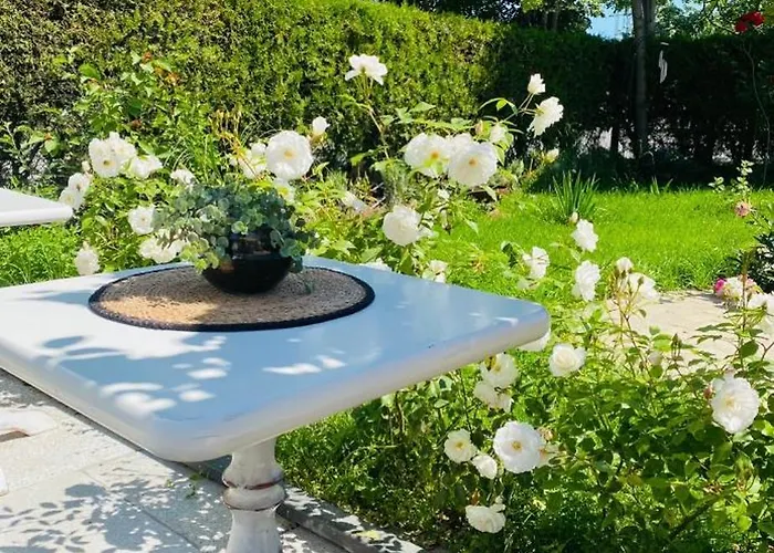 Casa de hóspedes The House Of Roses 4*