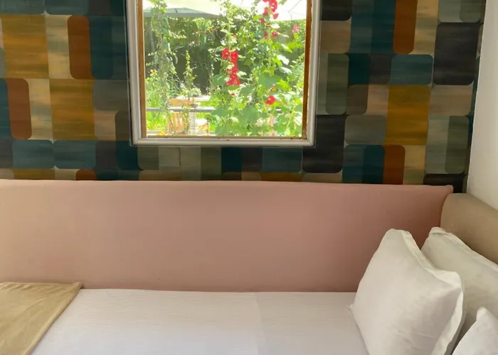 The House Of Roses Casa de hóspedes