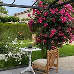 The House Of Roses Guest house 4*