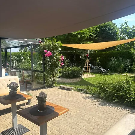 The House Of Roses Guest house 4*