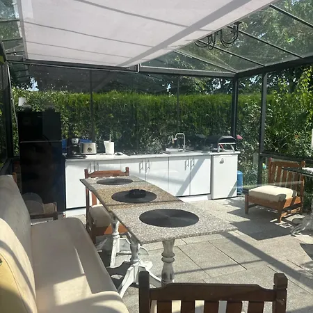 Guest house The House Of Roses 4*