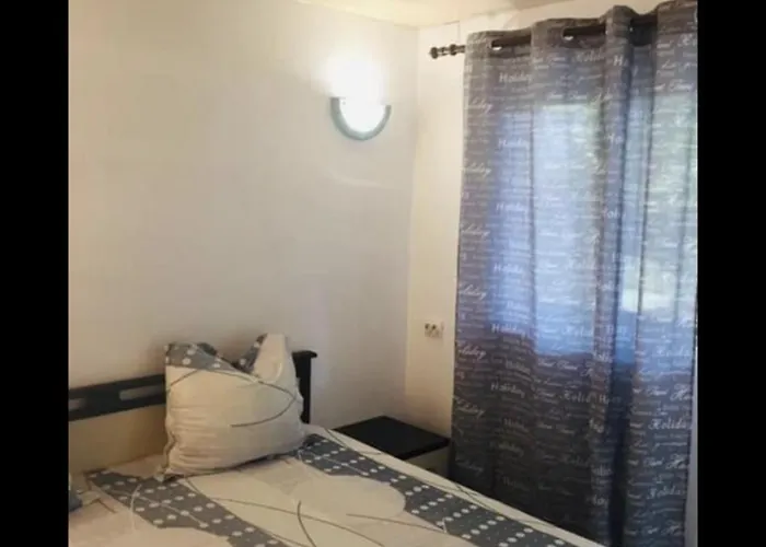 Gæstehus The House Of Roses 4*