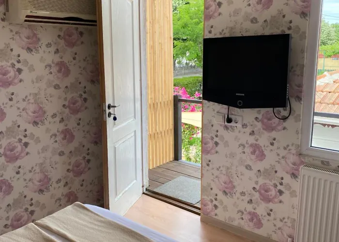 Gæstehus The House Of Roses 4*