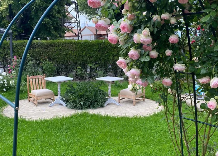 The House Of Roses Penzion 4*